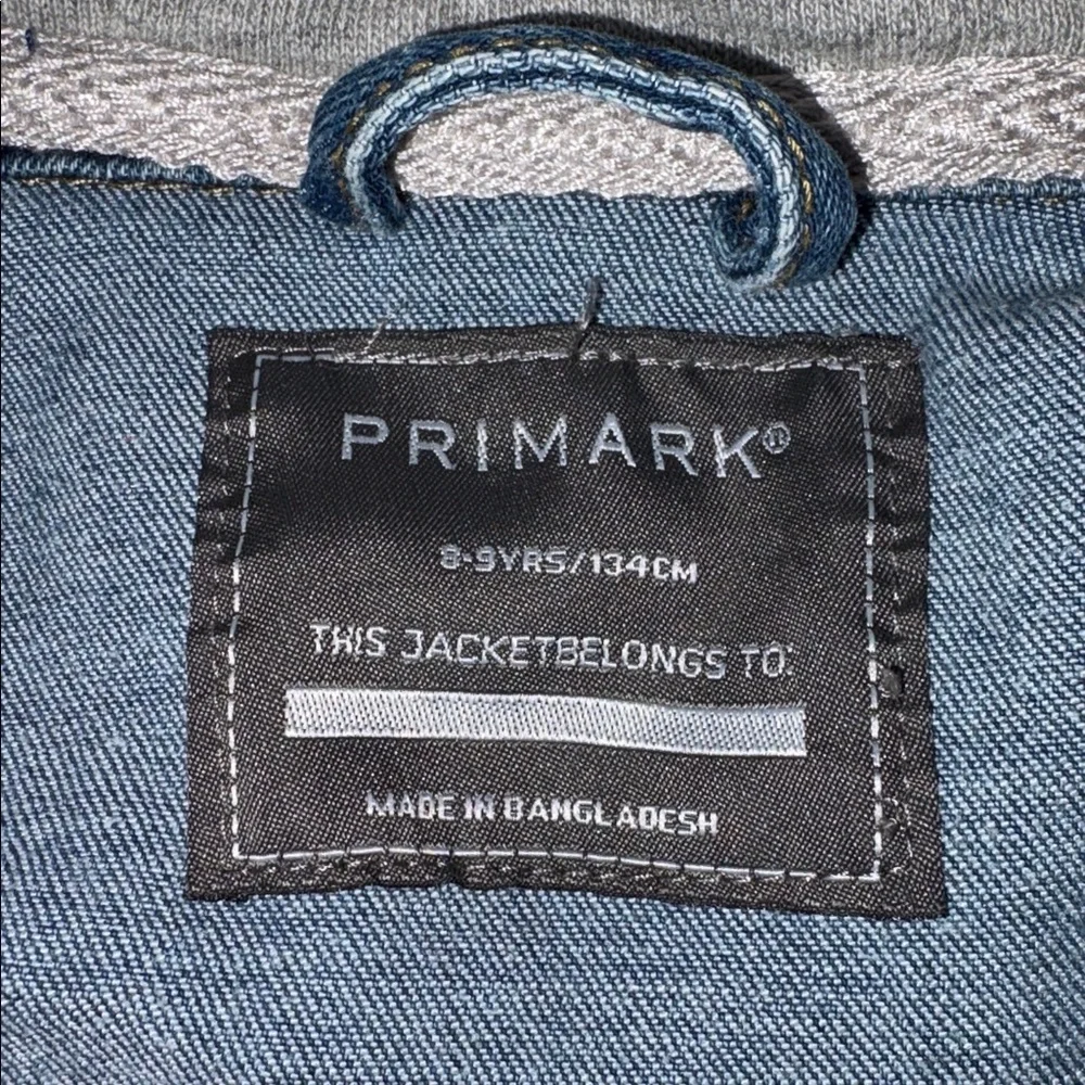 236. Primark Kids Denim Jacket with Blue and Gray Contrast Kids 8-9 Years old